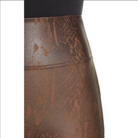 Spanx Faux Leather Snake Print Leggings - Picture 6 of 8